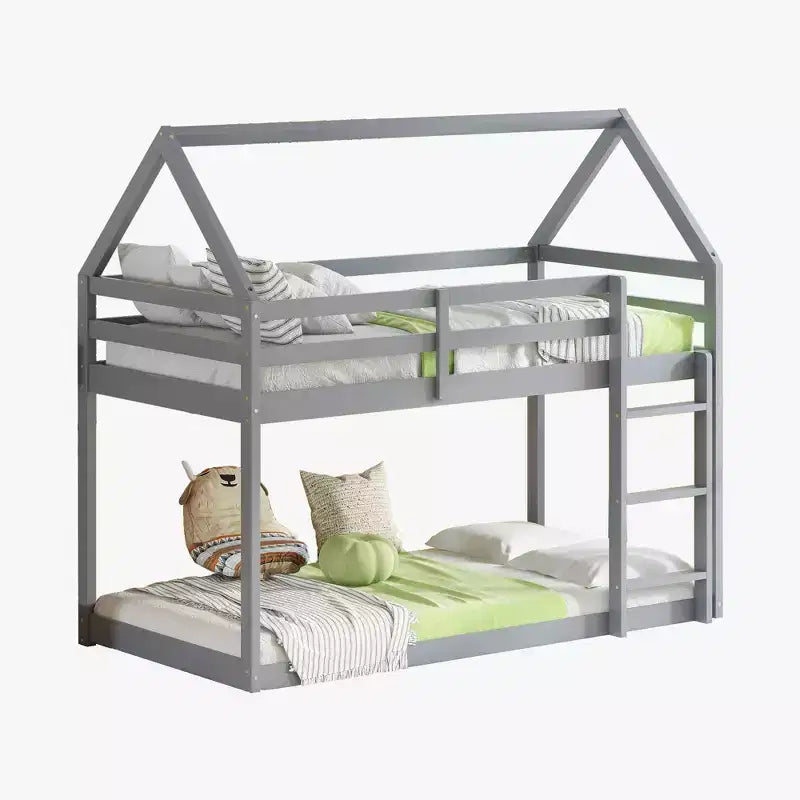 Letto a castello singolo in legno di gomma con scala e sponde, telaio a forma di casetta, bianco