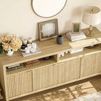 Credenza a buffet scanalata da 65,8" con 4 ante