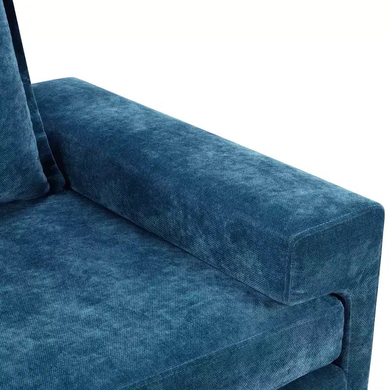 Poltrona moderna rivestita in ciniglia con cuscino spesso