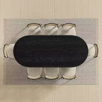 Tavolo da pranzo ovale in legno massello 79 x 33,5 pollici con gambe ad arco, posti a sedere fino a 8, nero