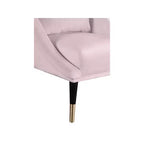 Poltrona in velluto con gambe in legno