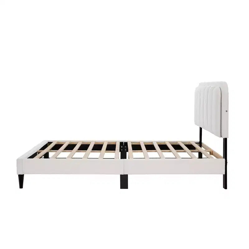 Letto a piattaforma moderno imbottito con testiera a petalo