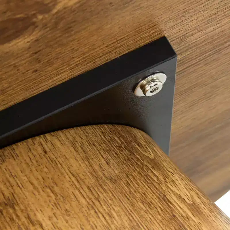 Tavolino da caffè rotondo con piedistallo in legno da 23"